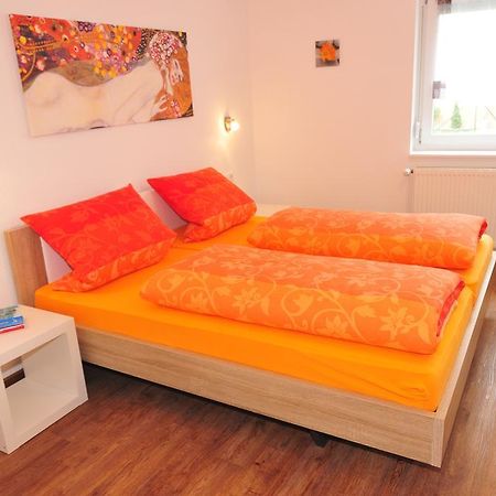 Fewo Samanta Schmider- Auch Kurzfristig Ep Karten Garantiert! Apartamento Rust Habitación foto