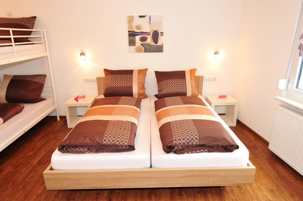 Fewo Samanta Schmider- Auch Kurzfristig Ep Karten Garantiert! Apartamento Rust Habitación foto