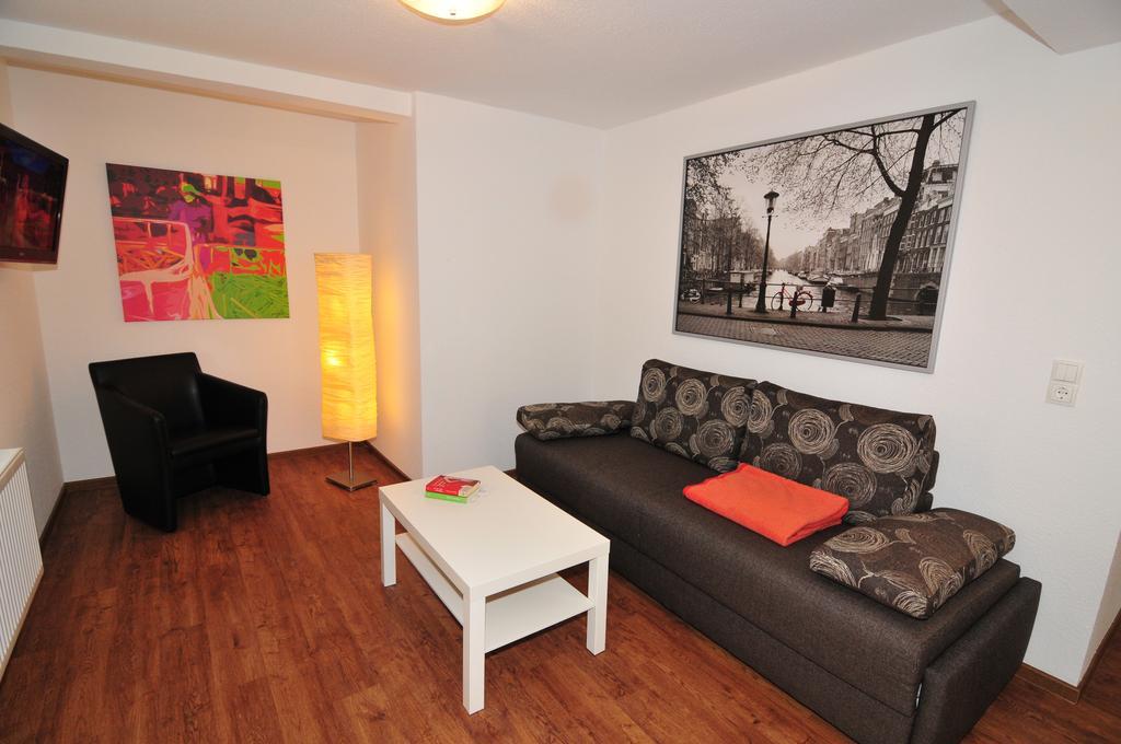 Fewo Samanta Schmider- Auch Kurzfristig Ep Karten Garantiert! Apartamento Rust Habitación foto